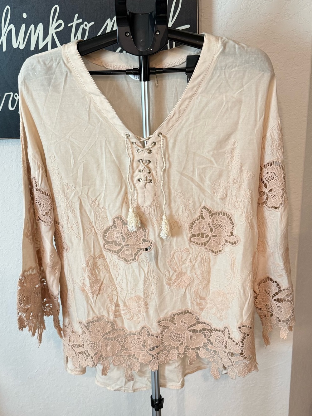 Kaktus Embroidery & Crochet Lace Peasant Blouse NWT